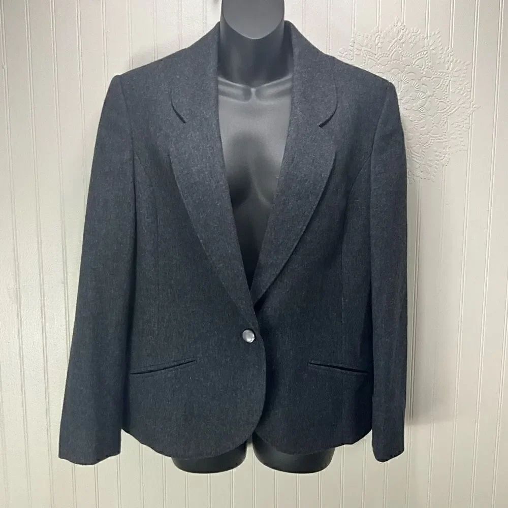 VINTAGE MISS PENDLETON Gray Wool Blazer